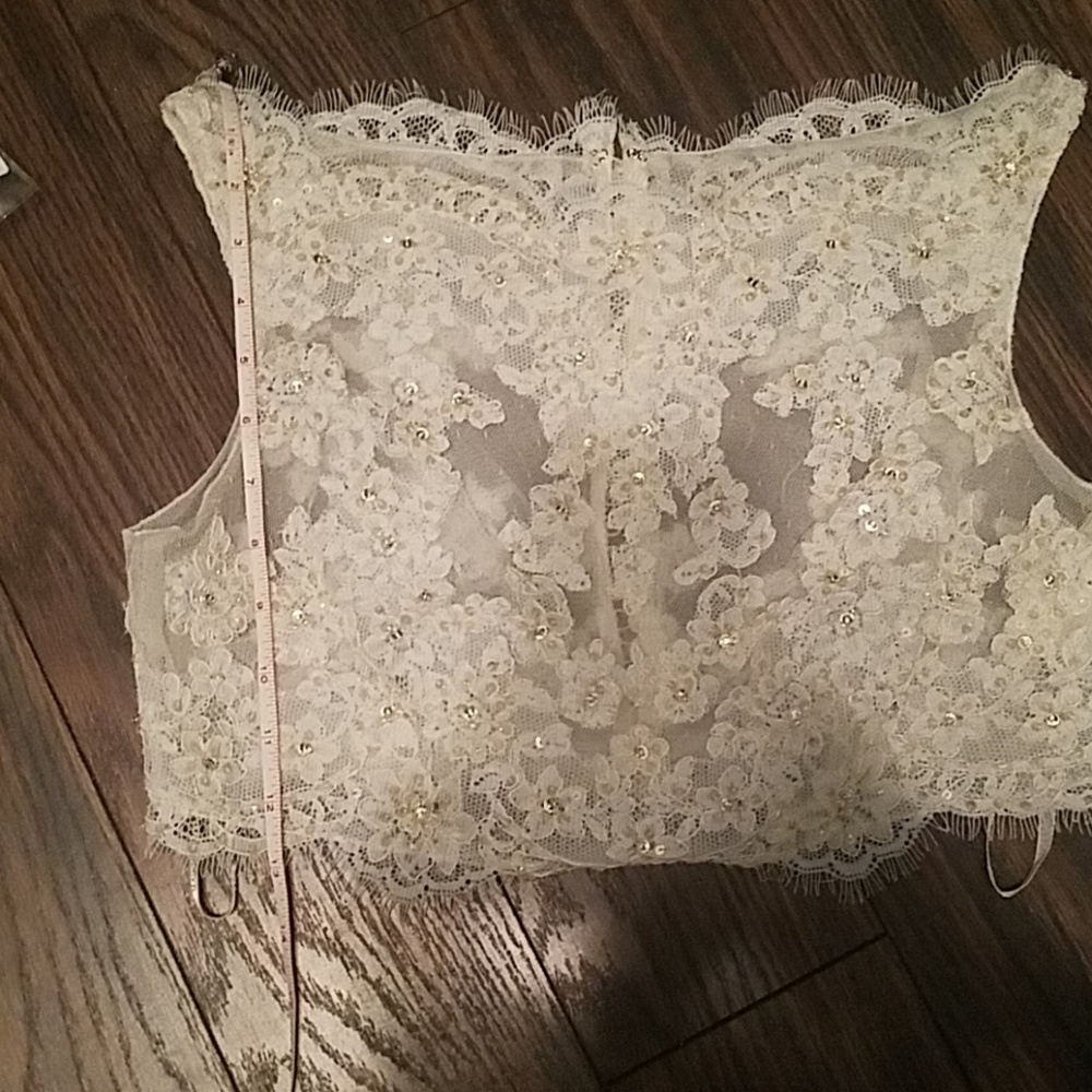 Mori Lee lace 32513 JK bridal bolero - Picture 6 of 6